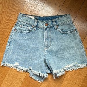 Marine Layer Shorts - Size 25